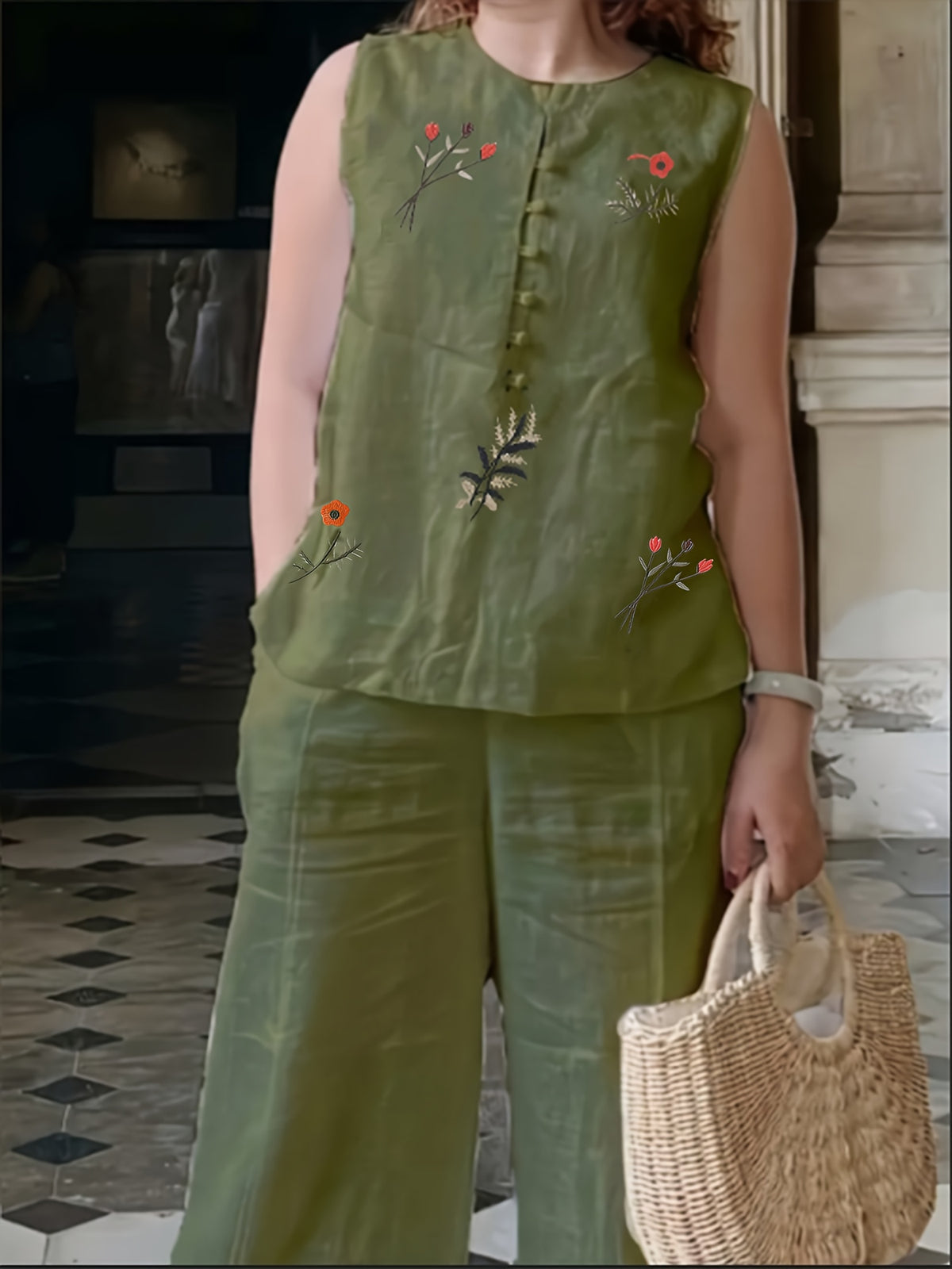 Chinese Style Embroidered Women's Set, Breathable Vest and Pants Outfit - Two-Piece Casual Elegant Ensemble