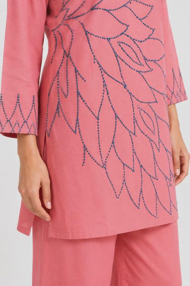 Coral Pink Mal Cotton Co Ord Set With Floral Embroidery
