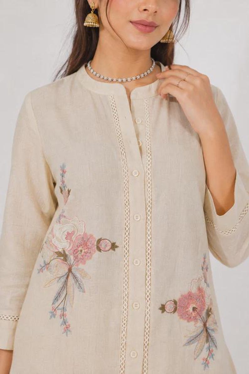 Off White Mal Cotton Co Ord Set With Floral Embroidery